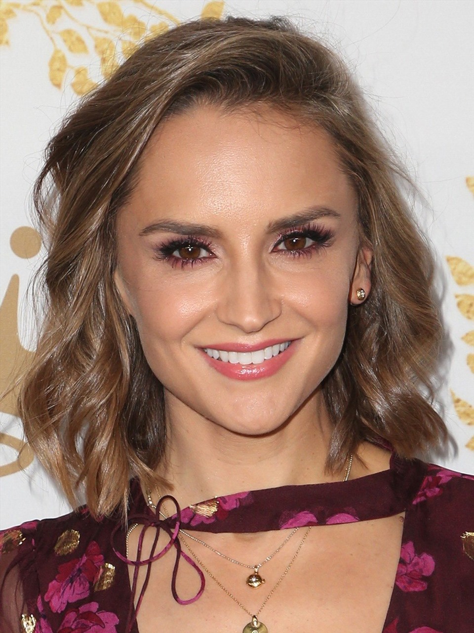 Rachael Leigh Cook gương mặt gây chú ý với bộ phim quay tại Việt Nam