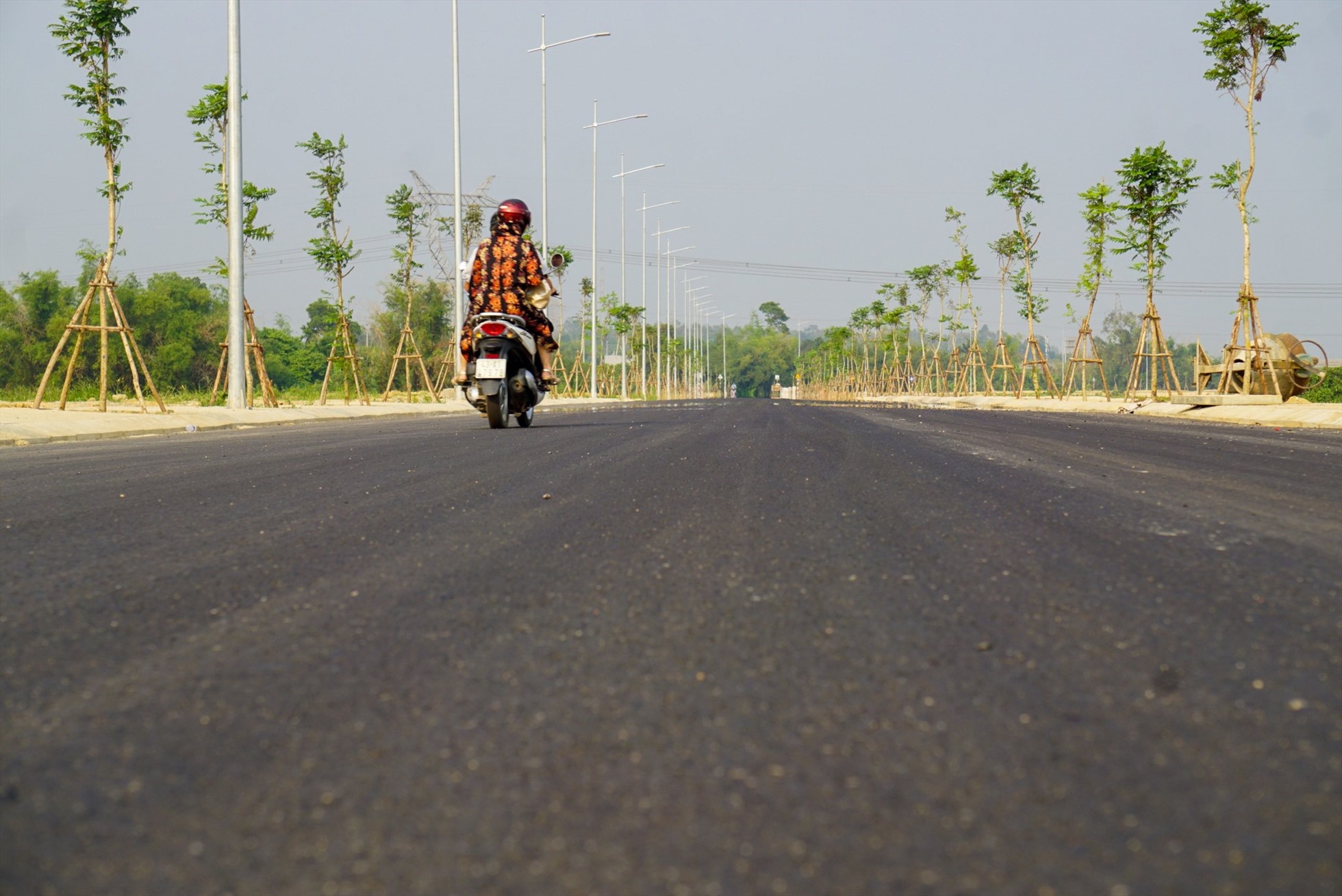 Sau khi đưa vào sử dụng, đường ven sông Tuyên Sơn - Túy Loan sẽ kết nối được giao thông vùng ven Đà Nẵng vào nội thành, đồng thời cũng chính là là tuyến đường thuận lợi kết nối trung tâm Đà Nẵng đến khu vực phía Tây thành phố.