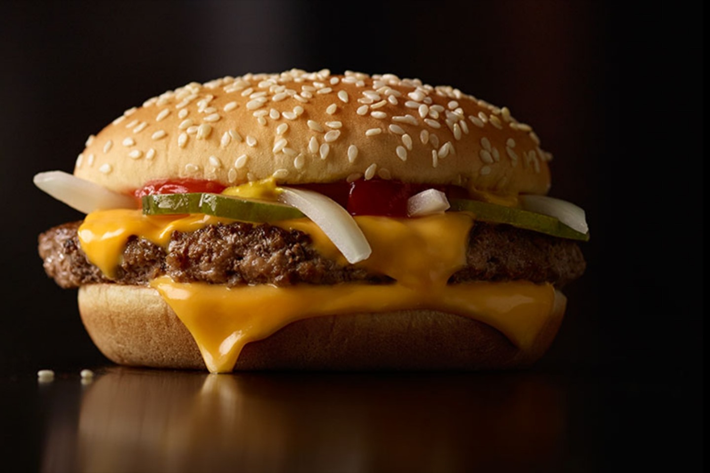 Khách hàng tại nhiều thị trường đang phản đối việc tăng giá của McDonald's (hình minh họa). Ảnh: McDonald's