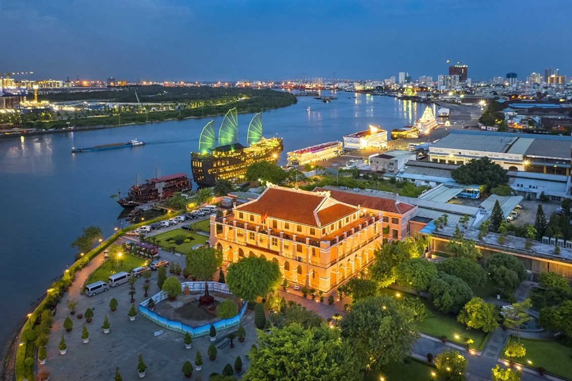 Bến Nhà Rồng ngày nay là nơi thu hút khách du lịch. Ảnh: vietnam.vnanet.vn
