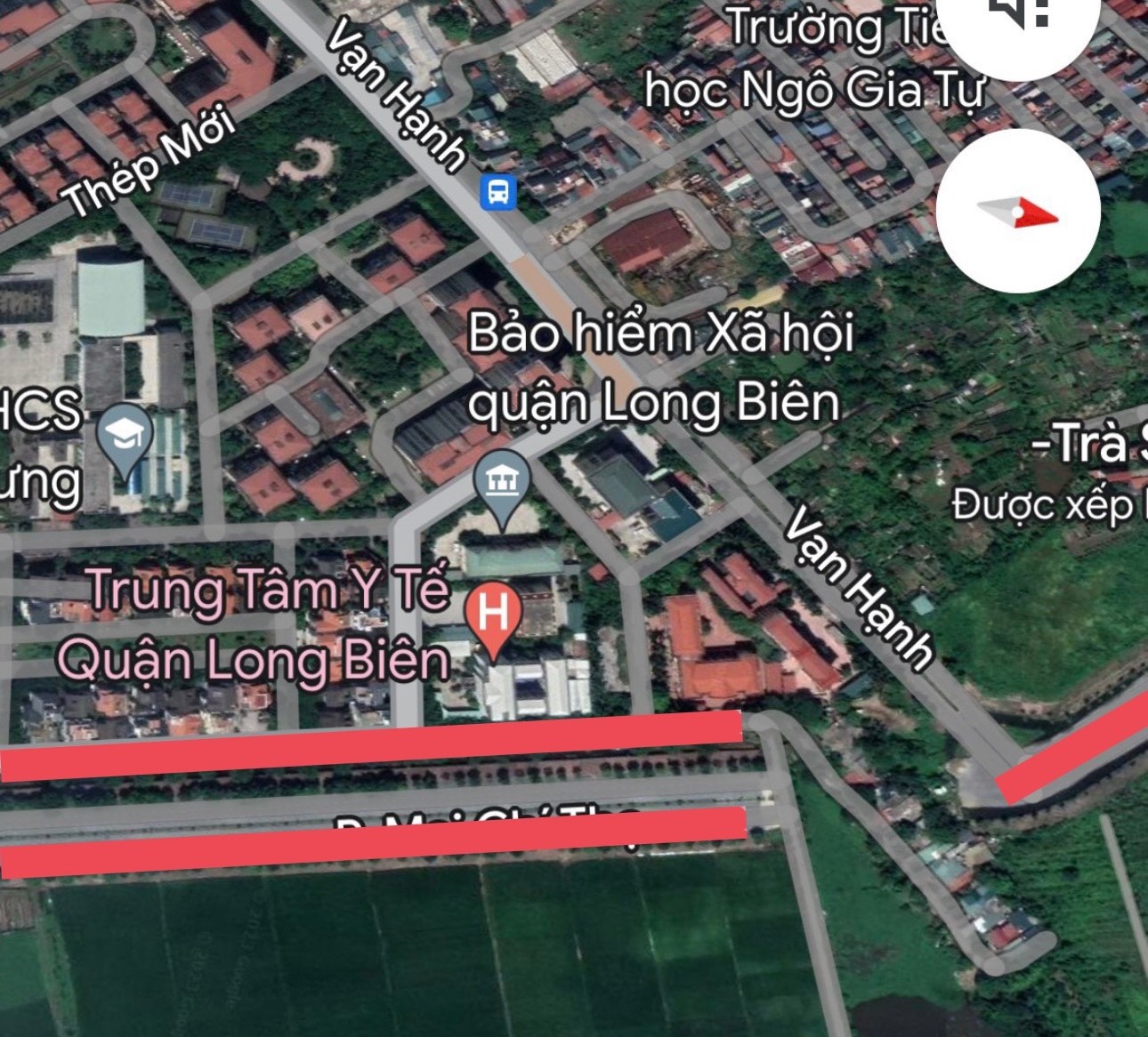 Phố Mai Chí Thọ (màu đỏ) bị đứt quãng do vướng mặt bằng. Ảnh: Google Map