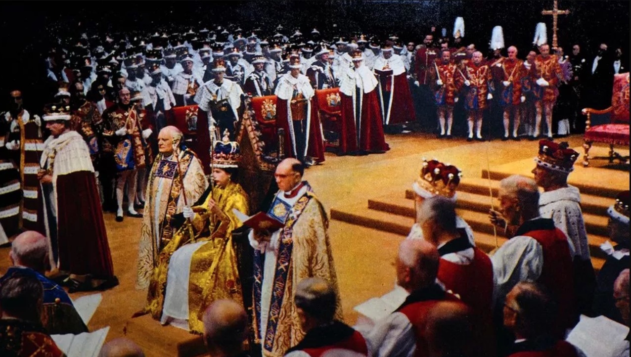 Lễ đăng quang của Nữ hoàng Anh Elizabeth II. Ảnh: Universal History Archive