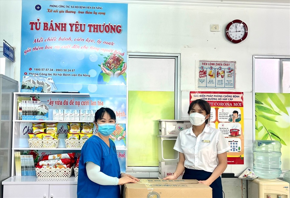 Các hoạt động xã hội của bệnh viện Đà Nẵng hỗ trợ cho người bệnh. Ảnh: Nguyễn Linh