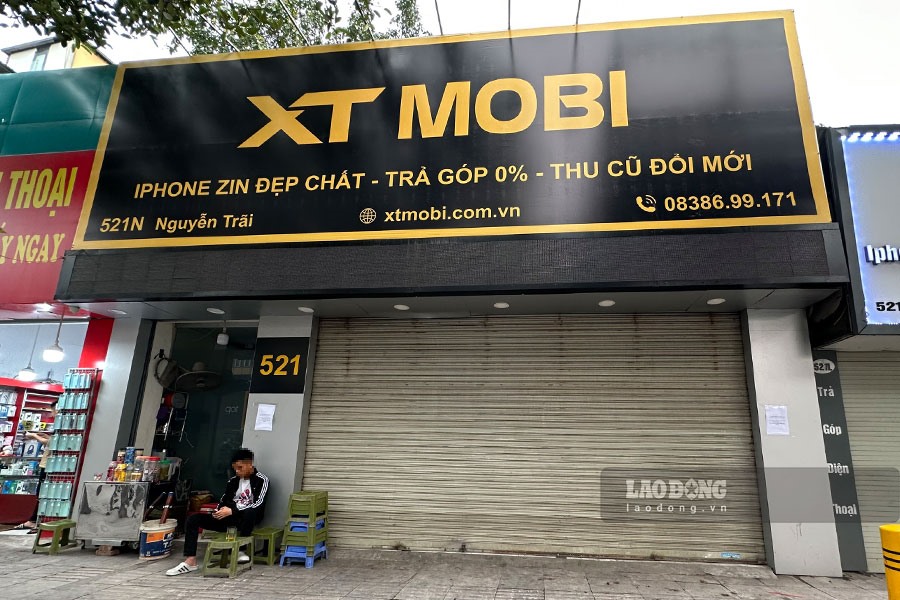 Kho hàng nằm ở số 9 ngõ 198 Thái Hà và các cửa hàng của XTMobi đóng cửa sau phản ánh của Lao Động.