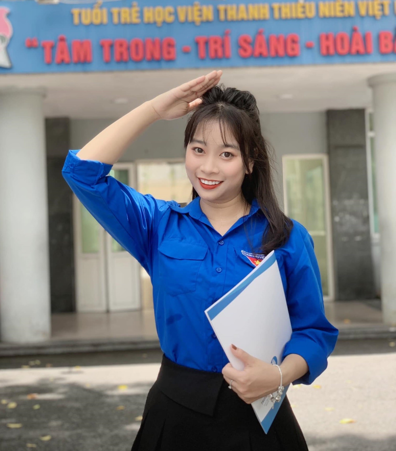 Chị Thủy cảm thấp áp lực với các chi phí phải chi trả hàng ngày tại thủ đô Hà Nội. Ảnh: Nhân vật cung cấp.