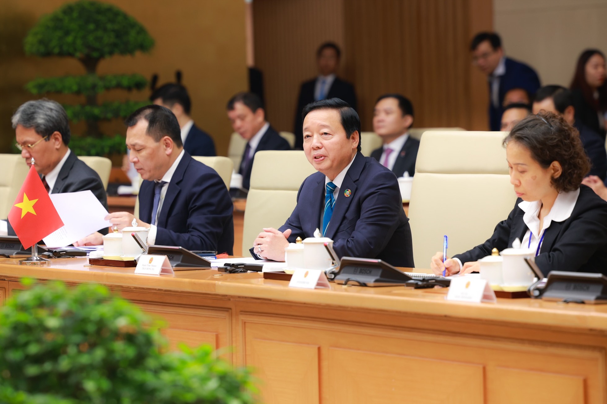 Việt Nam - Liên bang Nga duy trì cơ chế Ủy ban liên Chính phủ về hợp tác kinh tế - thương mại và khoa học - kỹ thuật, thành lập từ năm 1992 và được nâng cấp lên cấp Phó Thủ tướng từ năm 2011. Ảnh: Hải Nguyễn