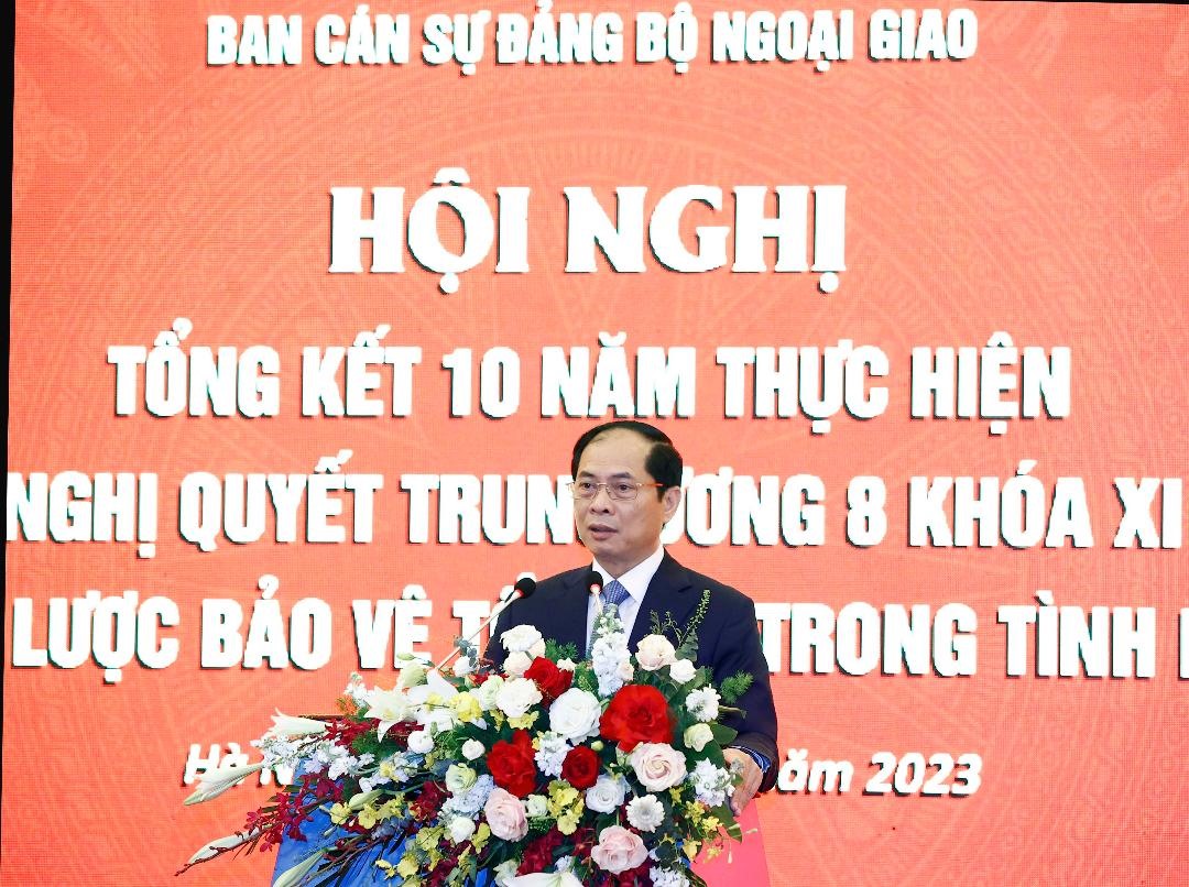 Bộ trưởng Ngoại giao Bùi Thanh Sơn phát biểu tại hội nghị. Ảnh: TTXVN