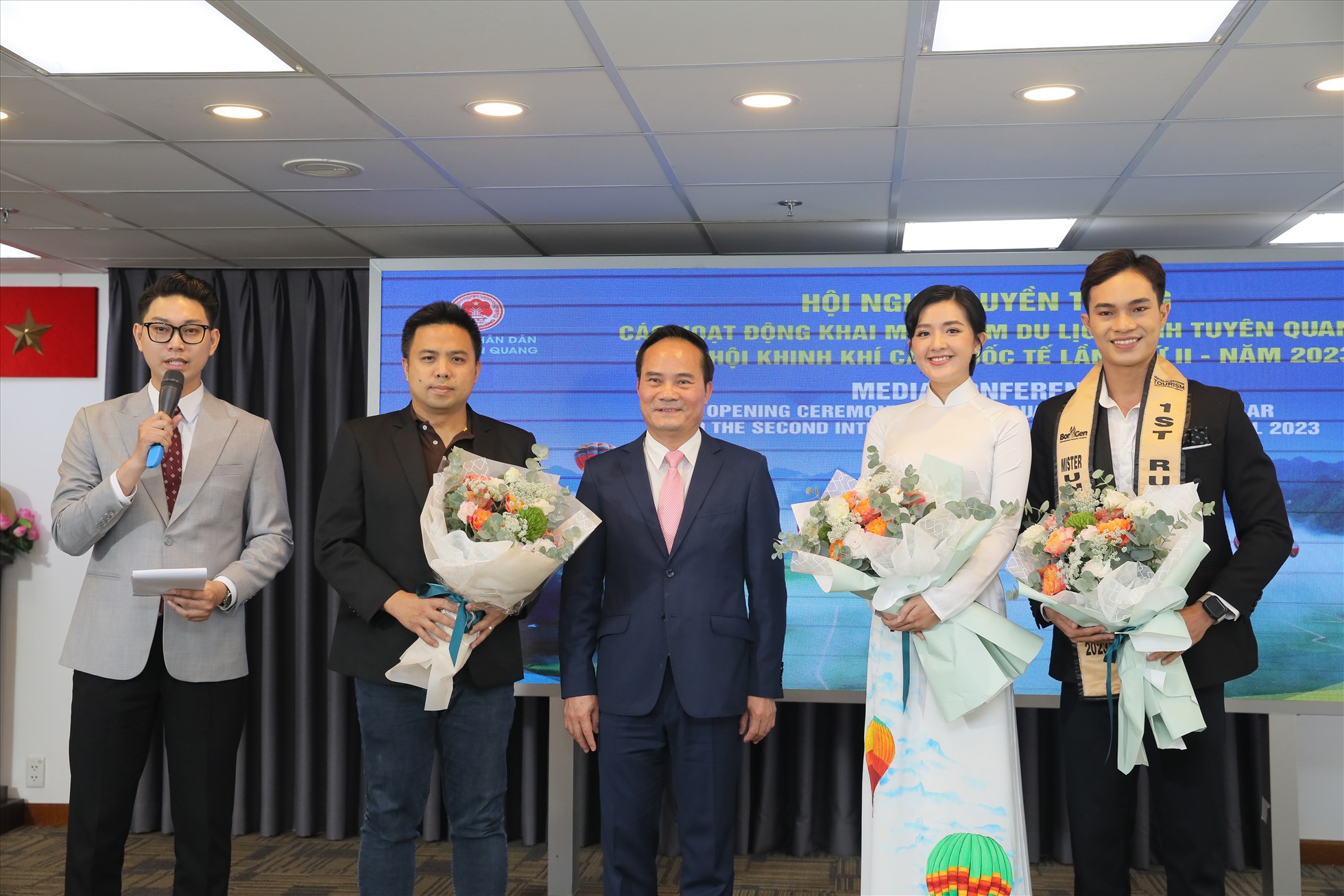 Gia Hân, Hoàng Sơn làm đại sứ truyền thông. Ảnh: Ban tổ chức.