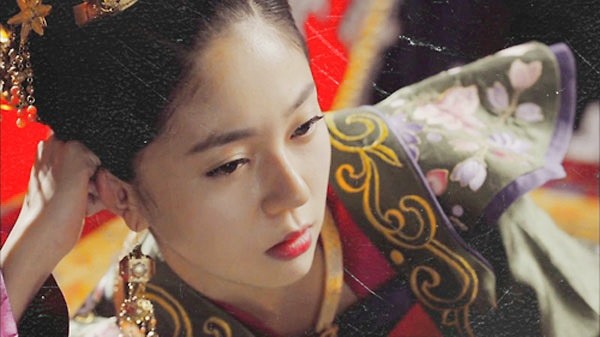 Baek Jin Hee diễn ấn tượng trong Hoàng hậu Ki. Ảnh: Nhà sản xuất MBC