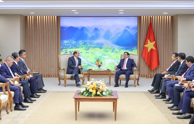 Thủ tướng Phạm Minh Chính đánh giá cao chuyến thăm đầu tiên của Tổng Thư ký IMO đến Việt Nam. Ảnh: VGP