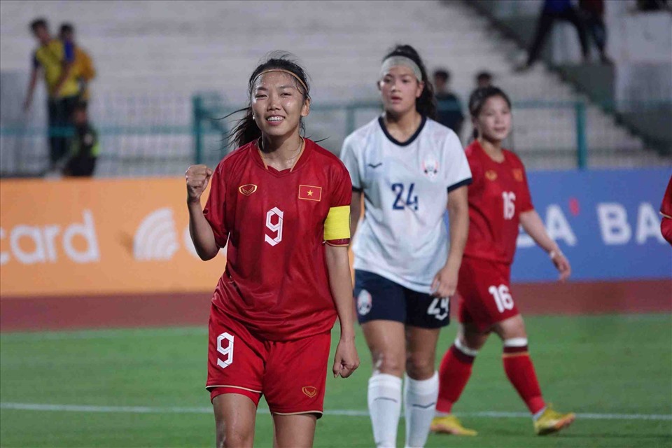 Tuy nhiên phải đến phút 90+1, Huỳnh Như mới ghi bàn trên chấm phạt đền, ấn định trận thắng 4-0 cho đội nhà. Kết quả này giúp tuyển nữ Việt Nam vào chung kết SEA Games 32, nơi họ gặp lại Myanmar. Tại vòng bảng, Việt Nam đã thắng Myanmar 3-1.