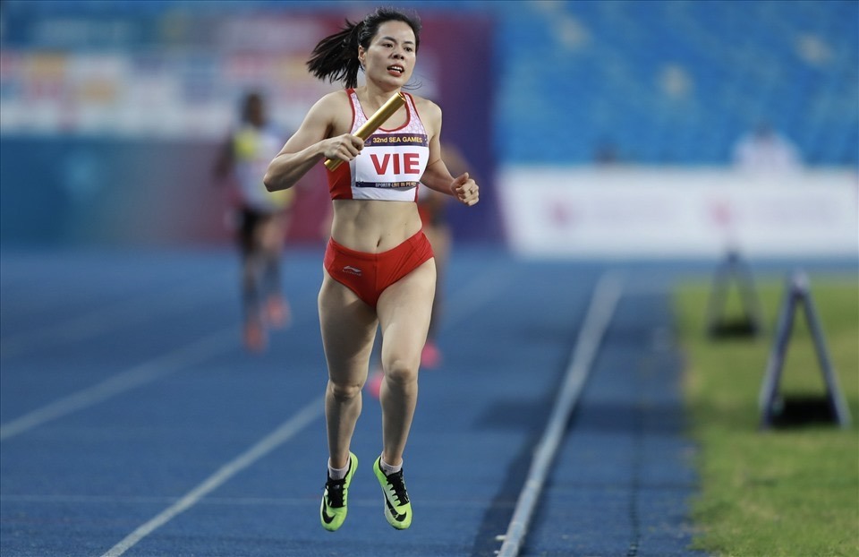 Nguyễn Thị Huyền giành 3 huy chương vàng, 1 huy chương bạc tại SEA Games 32. Ảnh: Thanh Vũ