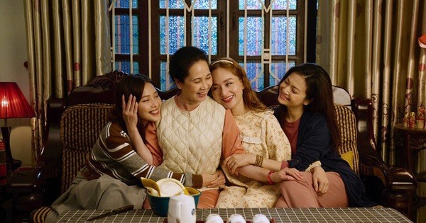 Bộ phim “Gia đình mình vui bất thình lình” làm dấy lên những tranh cãi về việc ở rể. Ảnh: VFC.