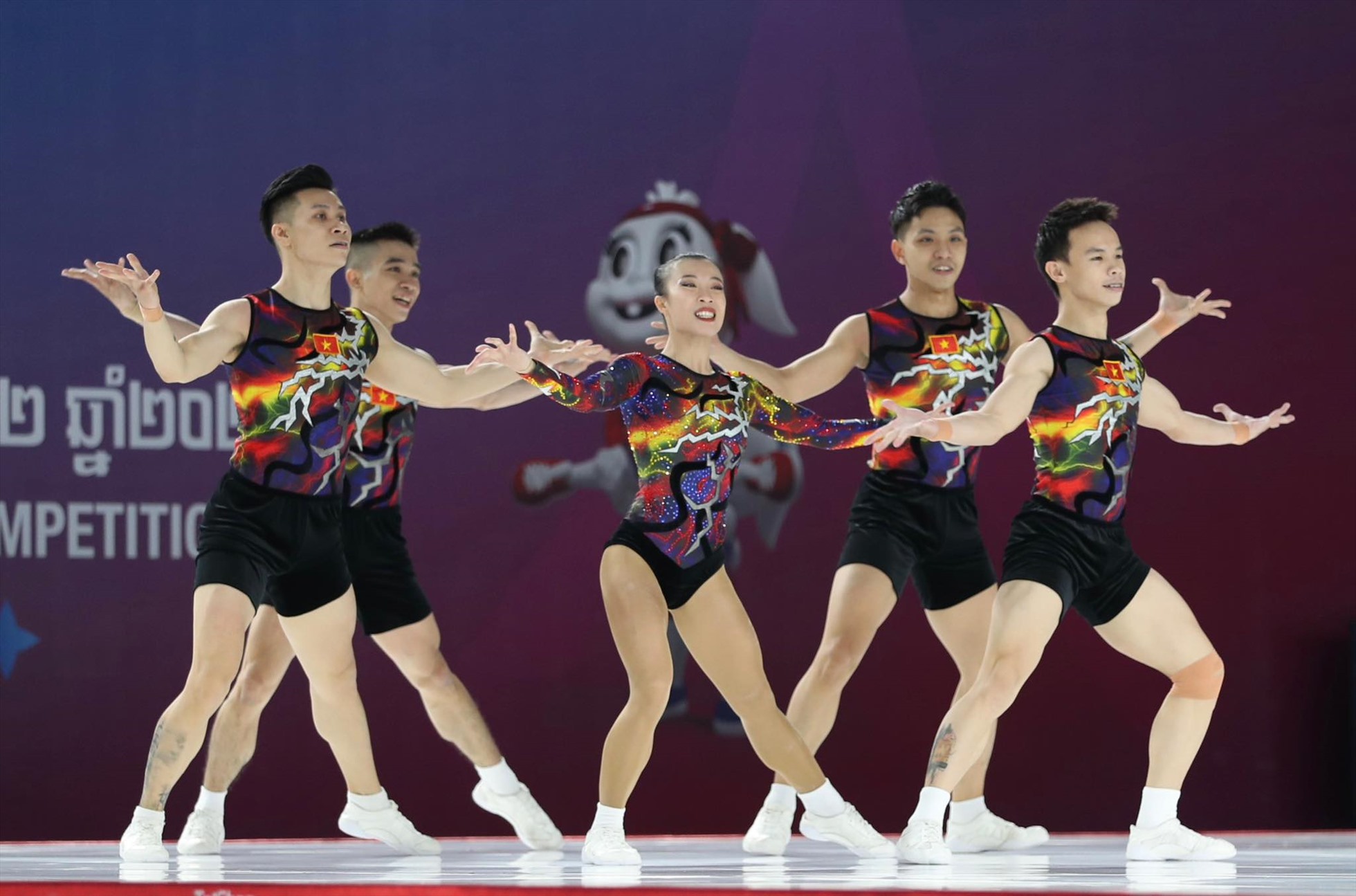 Bài biểu diễn nhóm ấn tượng của Aerobic Việt Nam giành huy chương vàng. Ảnh: Đức Đồng