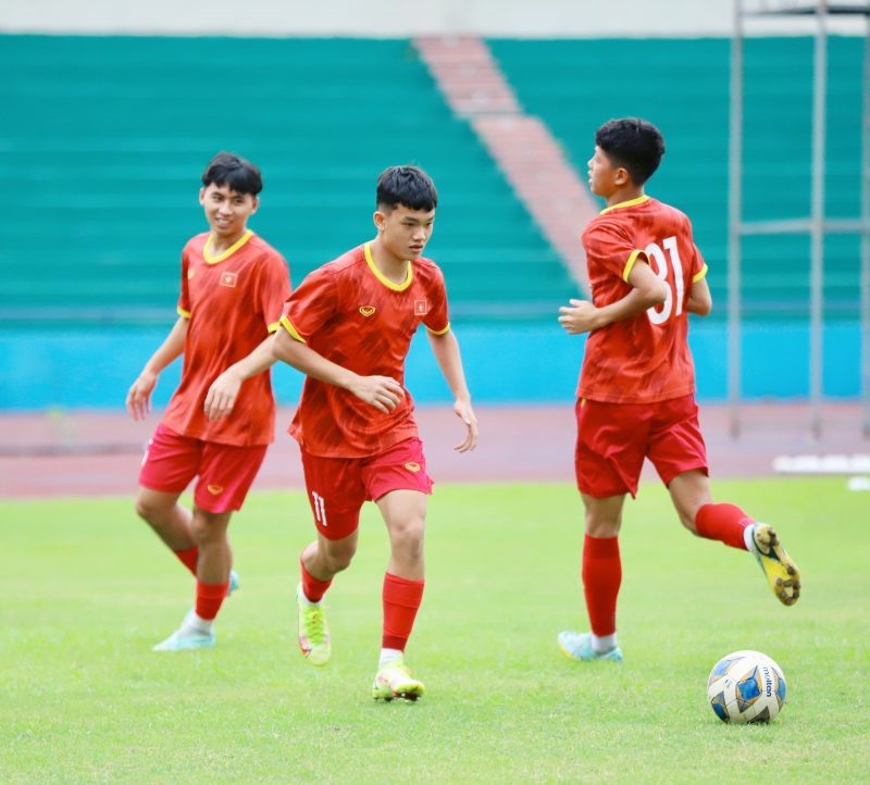 Tại vòng chung kết U17 châu Á 2023, U17 Việt Nam nằm ở bảng D cùng với Nhật Bản, Ấn Độ và Uzbekistan. Ảnh: VFF