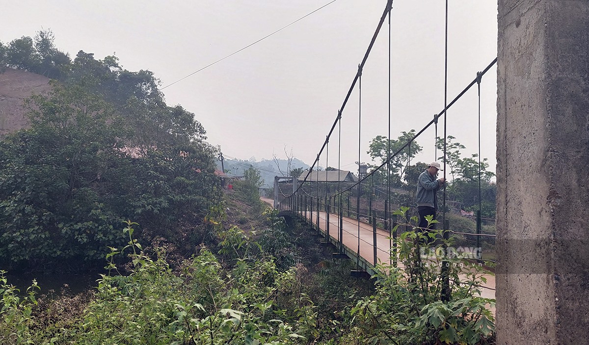 Nằm cách trung tâm huyện Mường Nhé khoảng 25km, bản Leng Su Sìn thu hút sự quan tâm của nhiều du khách khi đến khám phá cực Tây.