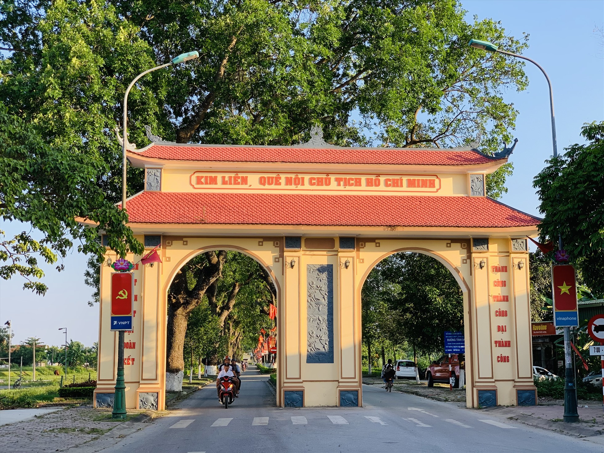 Cổng vào làng Sen, xã Kim Liên ( Nam Đàn, Nghệ An)- quê nội Chủ tịch Hồ Chí Minh. Ảnh: Quỳnh Trang
