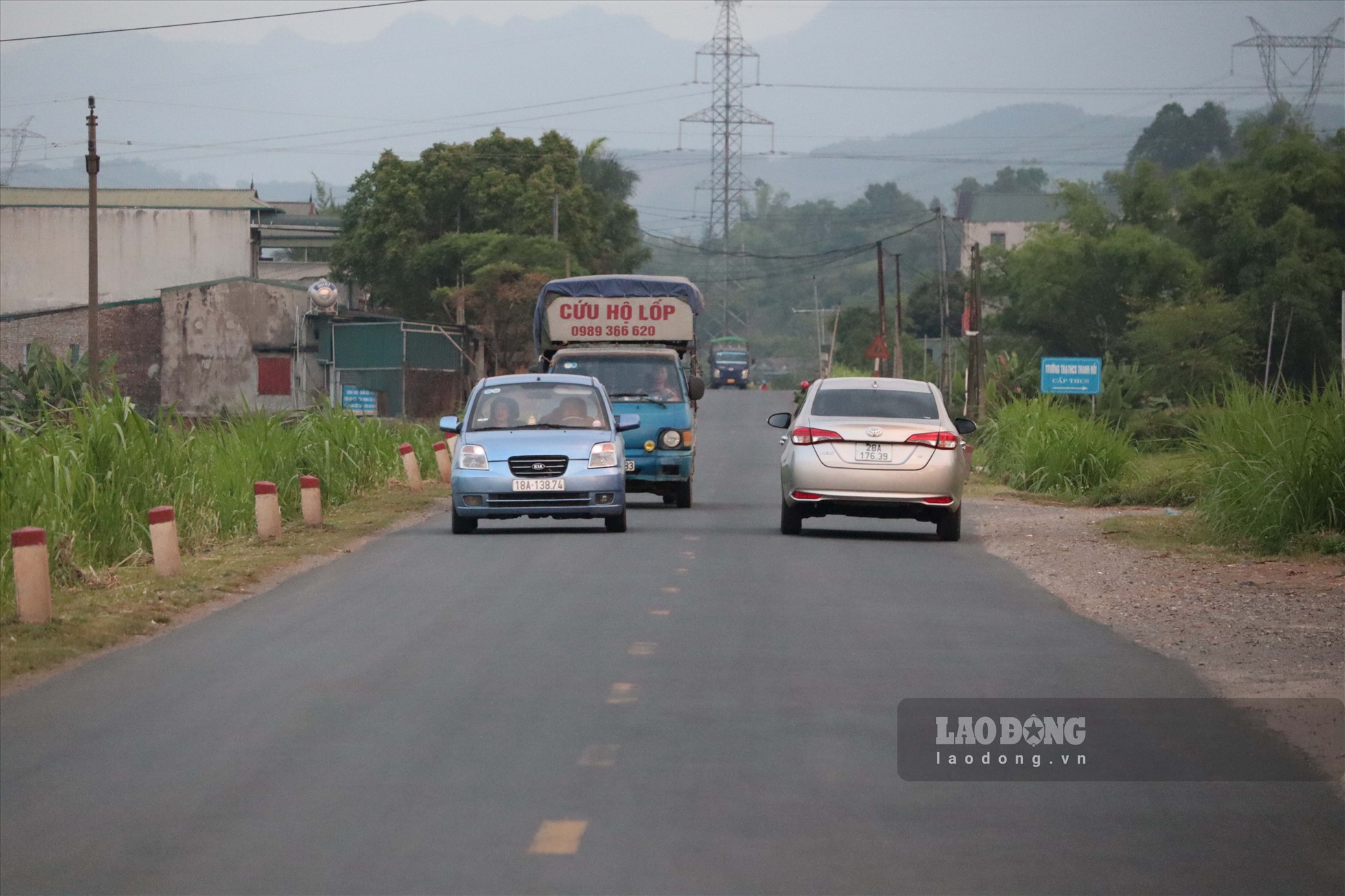 Nơi đây có lượng phương tiện lớn lưu thông. Ảnh: MN.