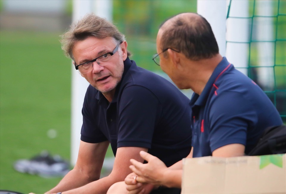 Huấn luyện viên Troussier có thể tìm kiếm nhân sự mới để thử nghiệm trước khi xây dựng lực lượng cho đội tuyển Việt Nam. Ảnh: VFF