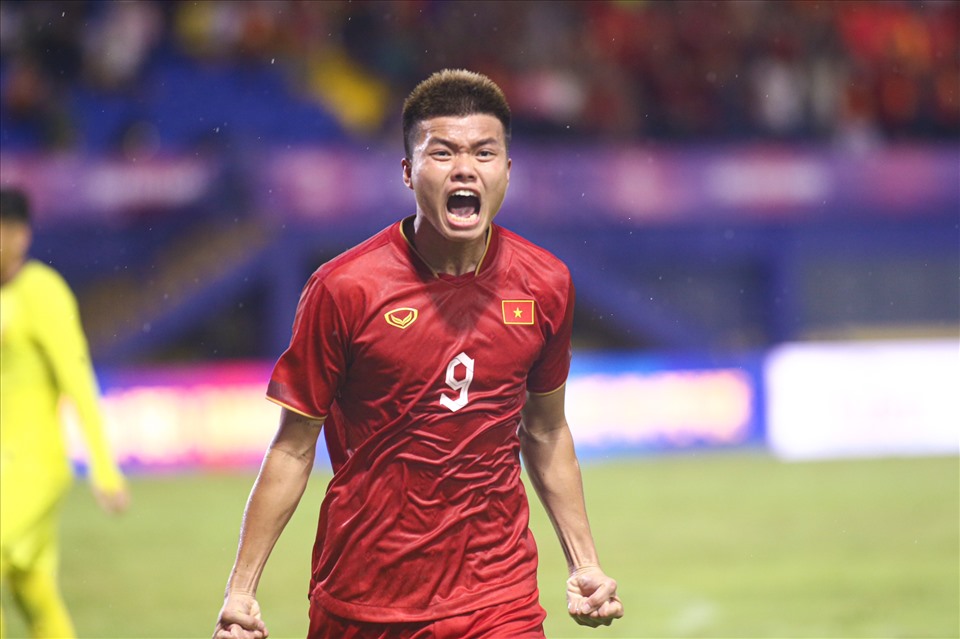 Tiền đạo Văn Tùng ghi 5 bàn thắng cho U22 Việt Nam tại SEA Games 32. Ảnh: Thanh Vũ