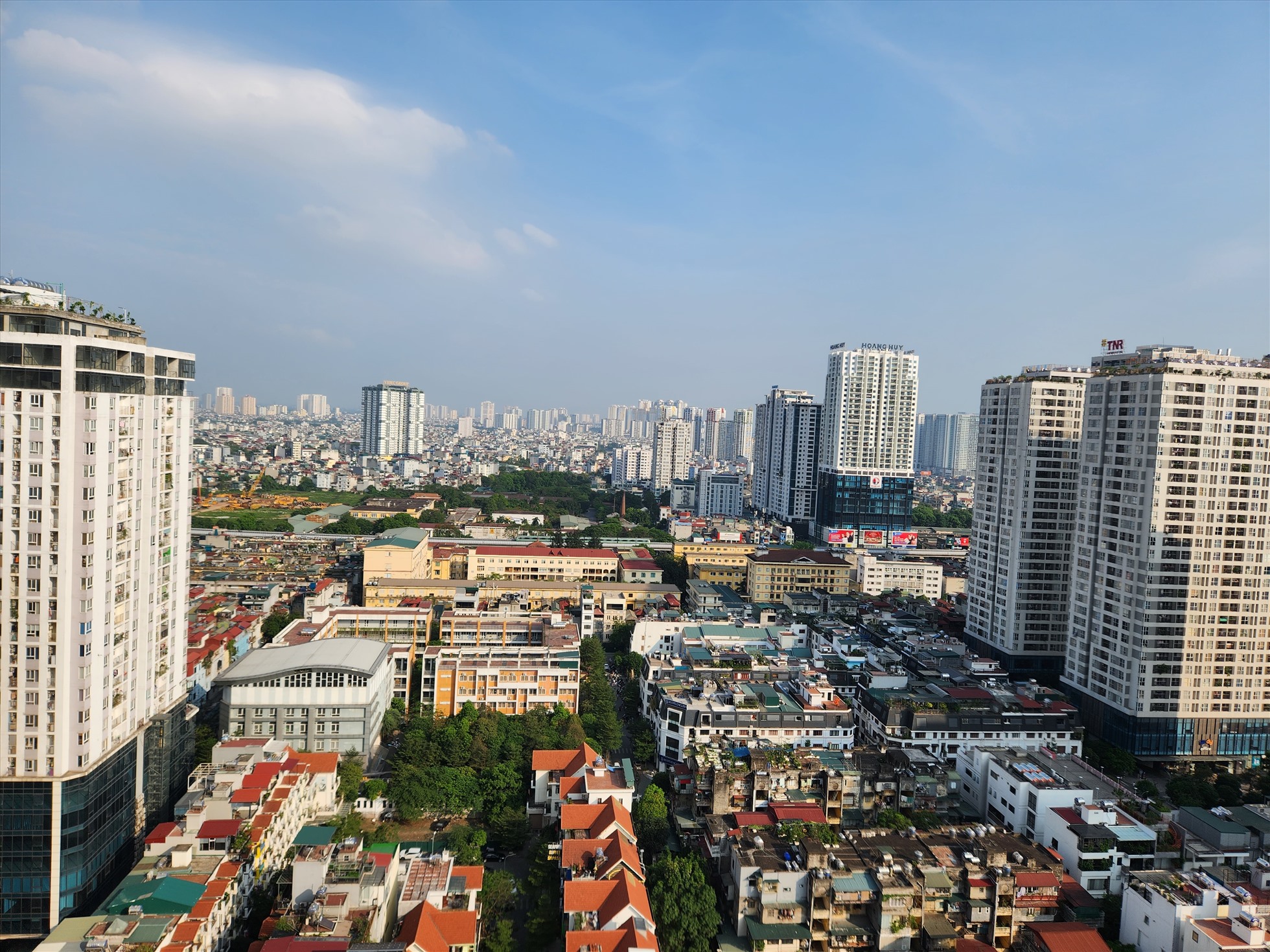 Trong hơn một năm qua, giá chung cư tại Hà Nội tăng đột biến, với ngưỡng tăng từ 20-50%. Ảnh: Cao Nguyên.