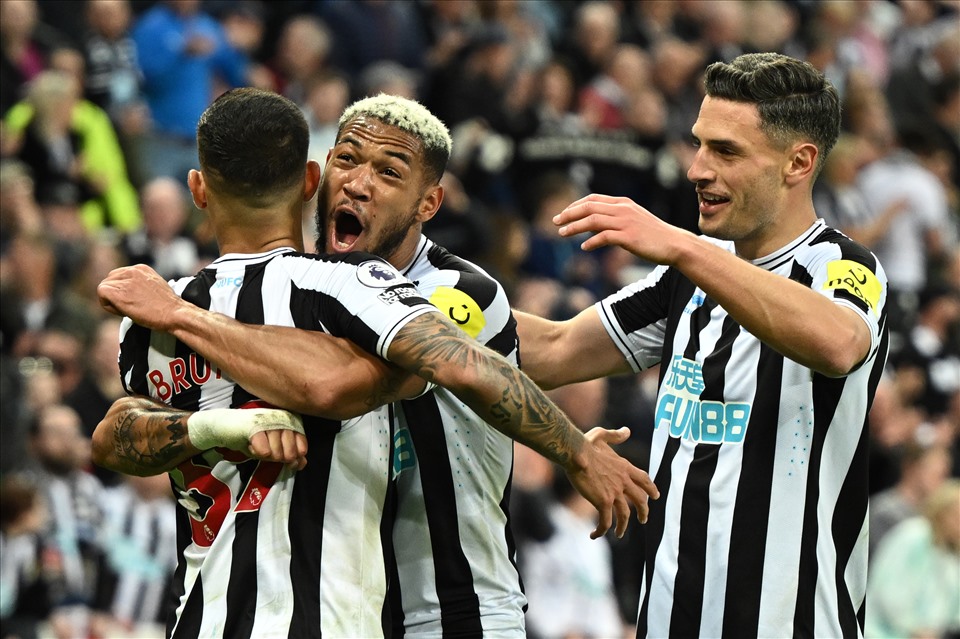 Newcastle hứa hẹn trở thành tập thể đáng xem ở mùa giải năm sau.  Ảnh: AFP