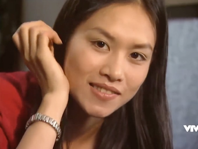 Hà Hương đảm nhận vai Nguyệt “thảo mai” - nhân vật phản diện cá tính trong phim. Ảnh: Chụp màn hình