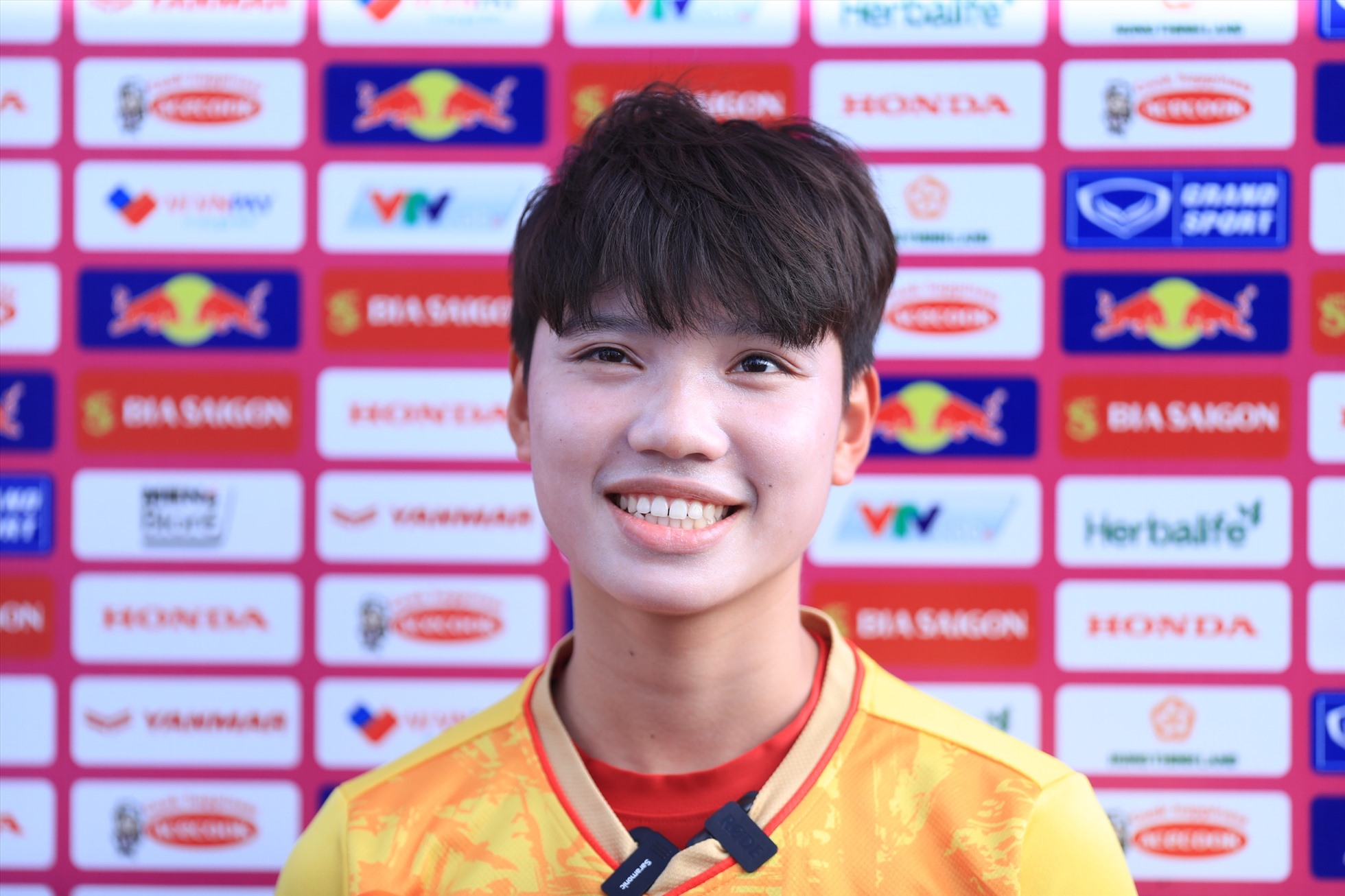 Tiền vệ Vũ Thị Hoa tập trung cùng tuyển nữ Việt Nam chuẩn bị cho World Cup nữ 2023. Ảnh: Minh Dân