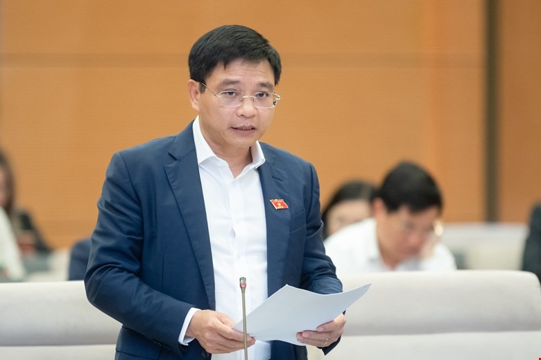 Bộ trưởng Bộ Giao thông vận tải Nguyễn Văn Thắng. Ảnh: Phạm Thắng/QH