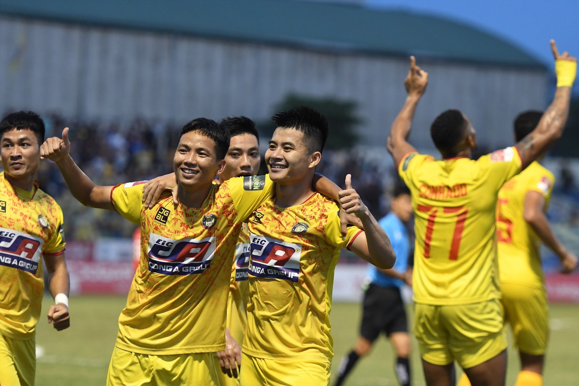 Câu lạc bộ Thanh Hoá vững vàng ở vị trí đầu bảng sau 9 vòng đấu. Ảnh: Lan Hương