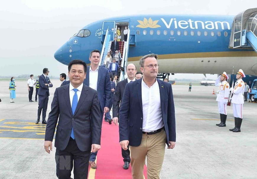Chuyến thăm chính thức Việt Nam của Thủ tướng Đại Công quốc Luxembourg Xavier Bettel là dịp để hai bên một lần nữa khẳng định sự coi trọng lẫn nhau và quyết tâm cùng nhau đưa quan hệ hợp tác hai nước lên tầm cao mới, ngày càng đi vào chiều sâu, hiệu quả. Ảnh: TTXVN