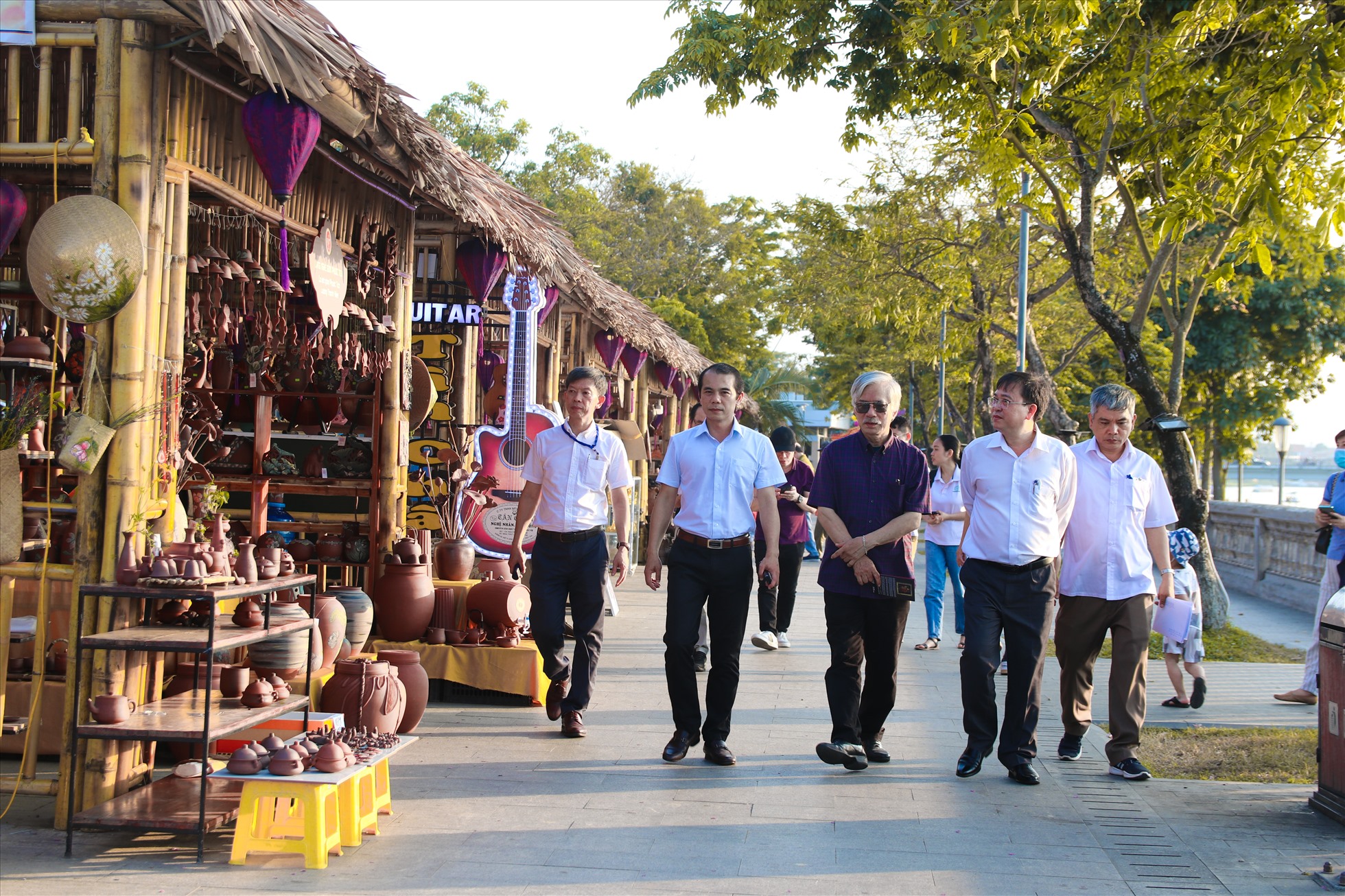 Festival Nghề truyền thống Huế năm 2023 với chủ đề “Tinh hoa nghề Việt” đã bắt đầu từ ngày 28.4 và sẽ kéo dài đến hết ngày 5.5.