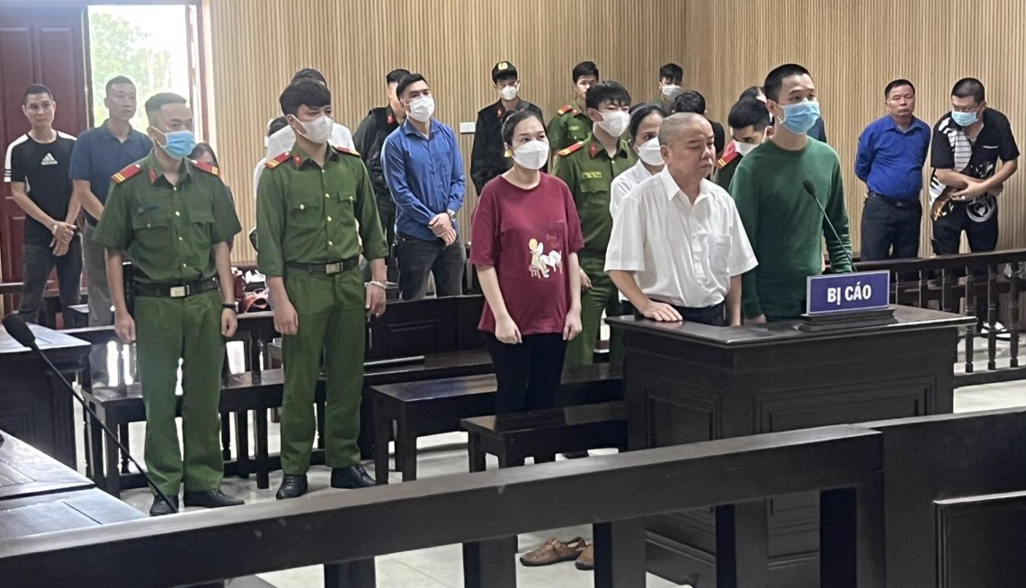 Quang cảnh phiên tòa xét xử bị cáo Trần Đình Giao và 3 đồng phạm. Ảnh: Công an tỉnh Nam Định