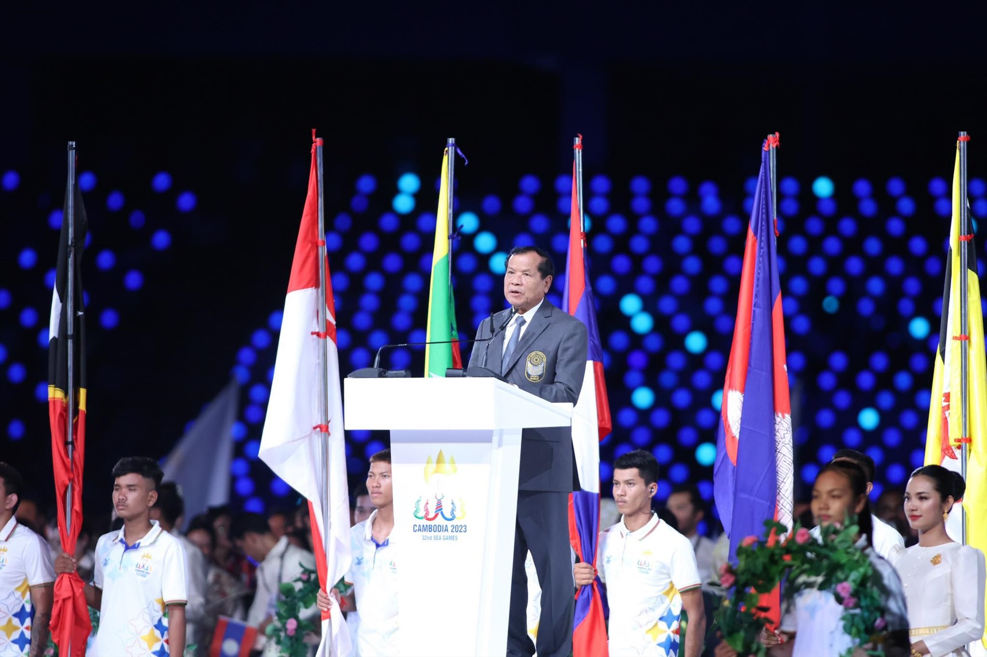 Ông Thong Khon - Bộ trưởng Bộ Du lịch Campuchia kiêm chủ tịch Liên đoàn thể thao Đông Nam Á phát biểu. Ảnh: Thanh Vũ