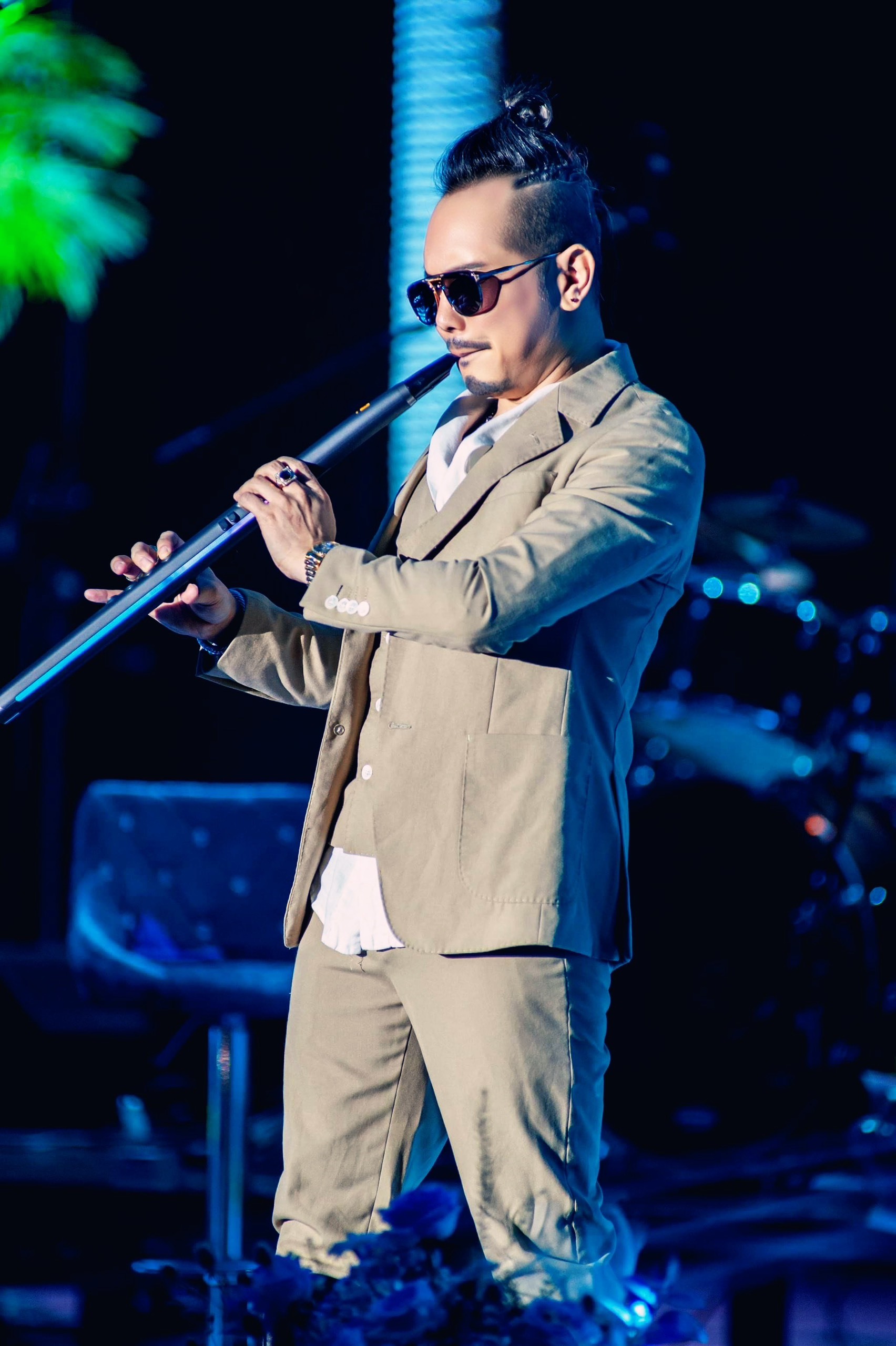 Sau đêm nhạc, ca sĩ Jimmii Nguyễn đã dành lời cảm ơn chân thành đến khán giả của mình. Ảnh: Ban tổ chức.