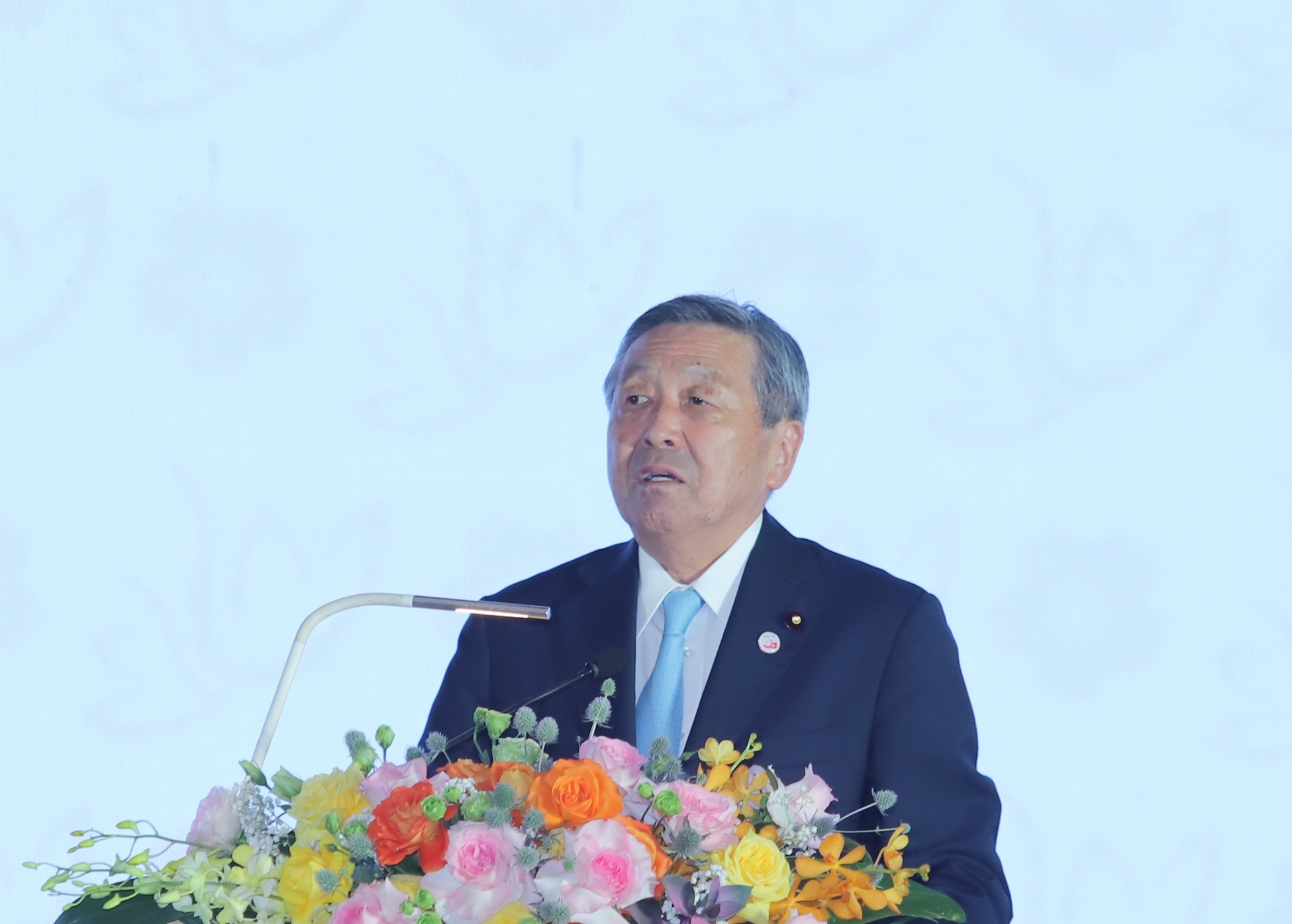 Ông Hayashi Motoo - Tổng thư ký Liên minh nghị sĩ hữu nghị Nhật Bản - Việt Nam phát biểu tại hội nghị. Ảnh: Minh Hoàng