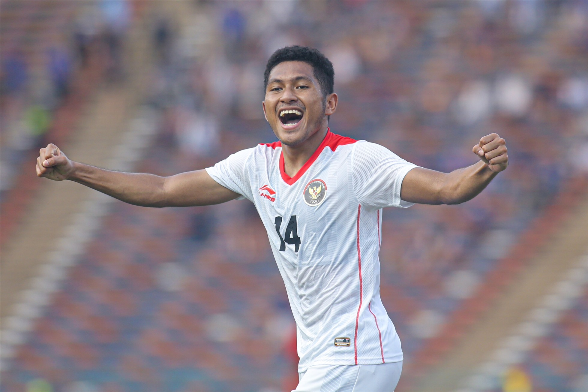 Fajar nâng tỉ số lên 2-0 cho U22 Indonesia. Ảnh: Thanh Vũ