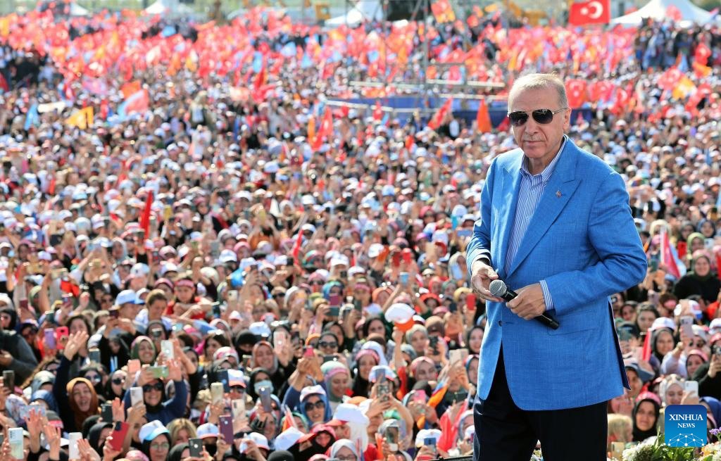 Tổng thống Thổ Nhĩ Kỳ Recep Tayyip Erdogan phát biểu tại cuộc mít tinh chính trị ở Istanbul, ngày 7.5.2023. Ảnh: Xinhua
