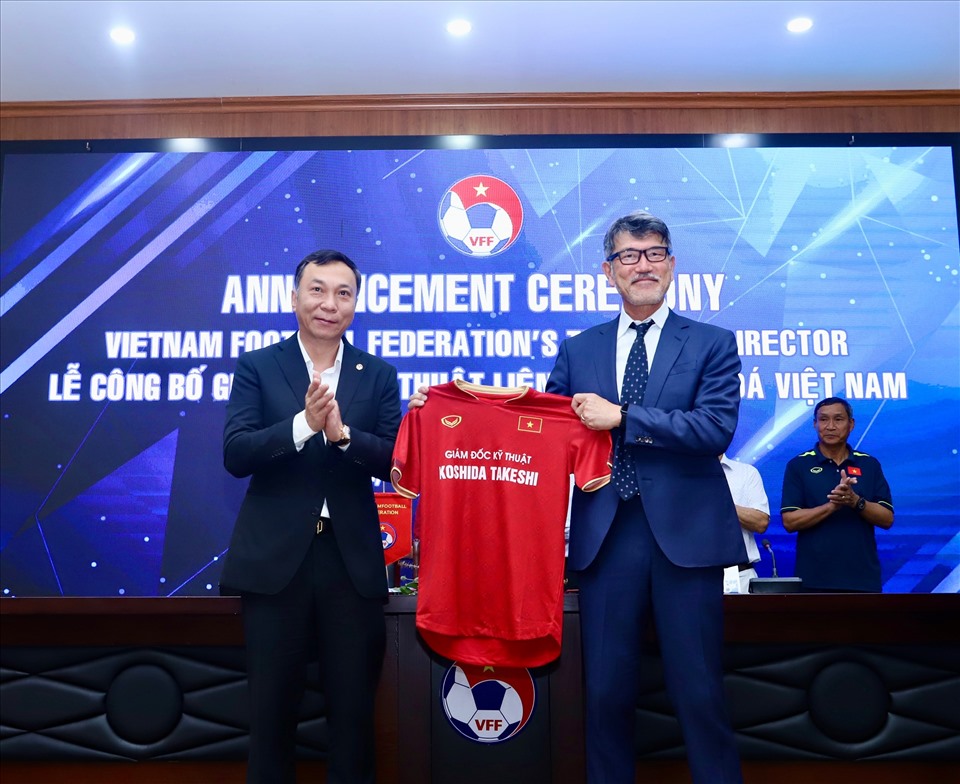 Tân Giám đốc kĩ thuật Koshida Takeshi muốn đưa bóng đá Việt Nam dự World Cup 2026. Ảnh: Đức Cường
