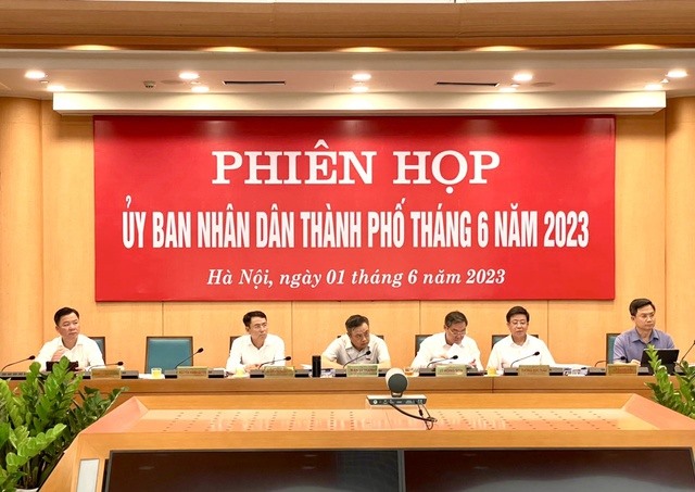 Chủ tịch UBND TP Hà Nội Trần Sỹ Thanh chủ trì phiên họp UBND Thành phố thường kỳ tháng 6.2023. Ảnh: VGP