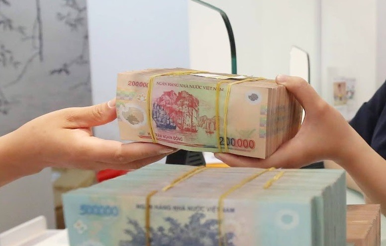 Theo thống kê, tổng nguồn vốn huy động của các tổ chức tín dụng tại Hà Nội tính đến cuối tháng 5 đạt 4.959 nghìn tỉ đồng. Ảnh: Hải Nguyễn.