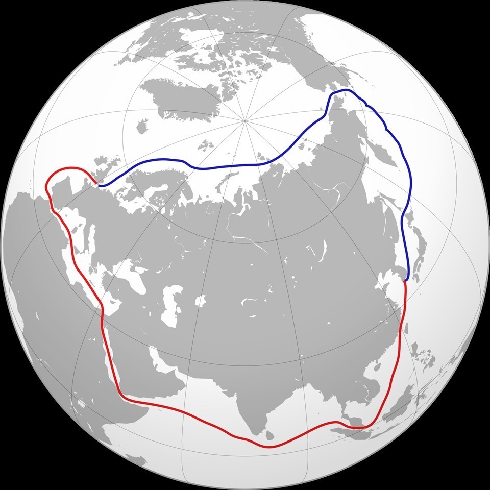 Tuyến đường Biển Bắc (màu xanh) và tuyến đường qua kênh đào Suez (màu đỏ). Ảnh: Sputnik/Wiki