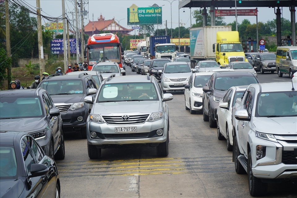 Cao tốc Biên Hoà - Vũng Tàu giúp quốc lộ 51 giảm tình trạng kẹt xe. Ảnh: Hà Anh Chiến
