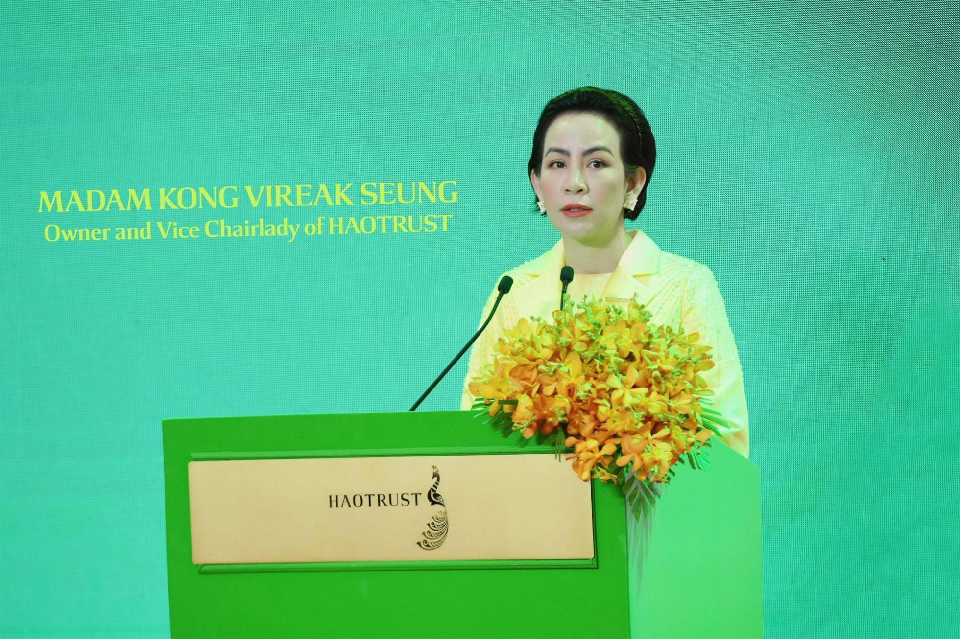 Madam Kong Vireak Seung - Chủ tịch sáng lập, Phó Chủ tịch HĐQT HAOTRUST phát biểu trong lễ ra mắt Quỹ HAOTRUST.