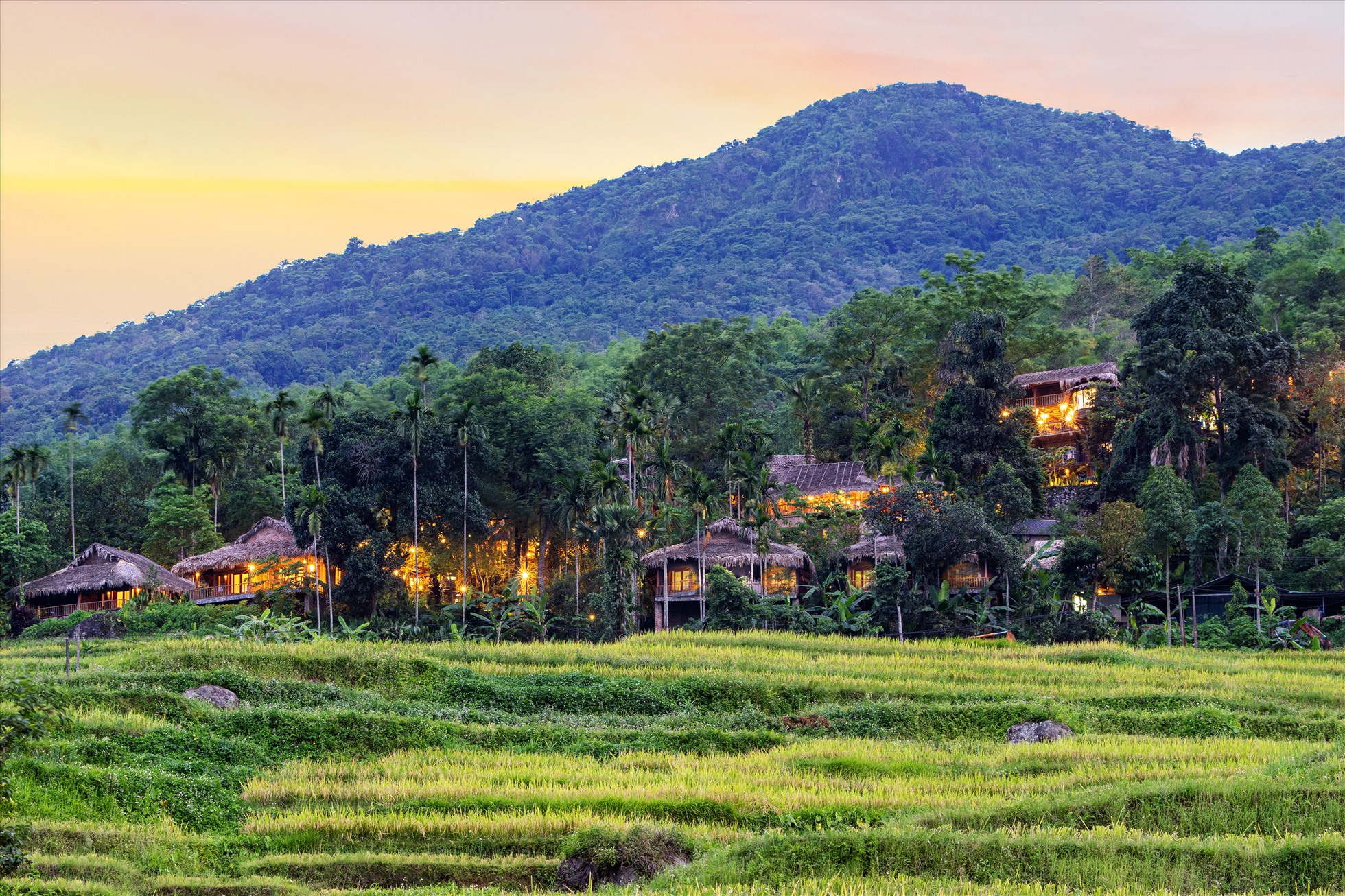 Phong cảnh tuyệt đẹp tại Pù Luông, Thanh Hóa.