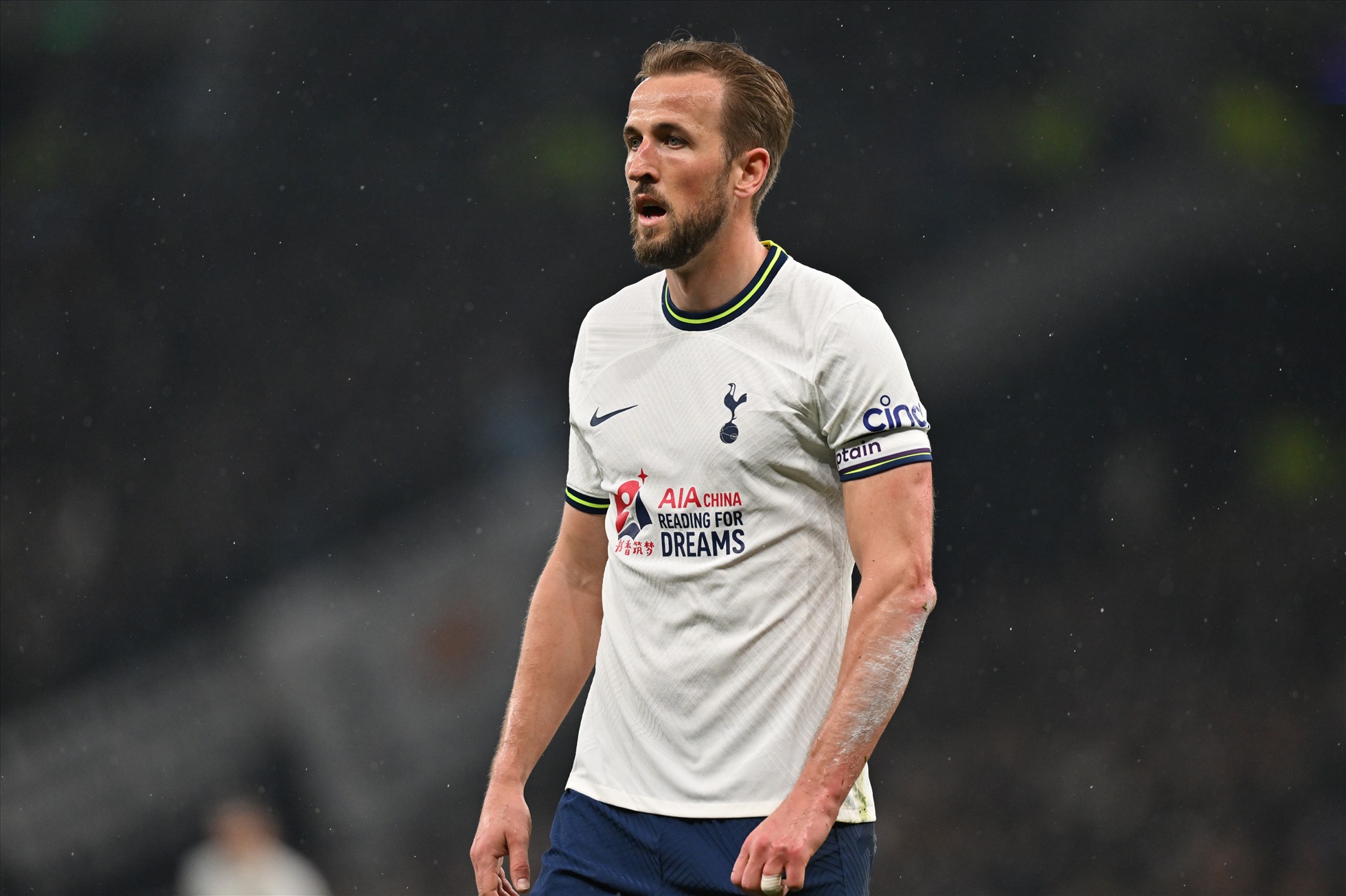 Harry Kane nên rời Tottenham. Ảnh: AFP