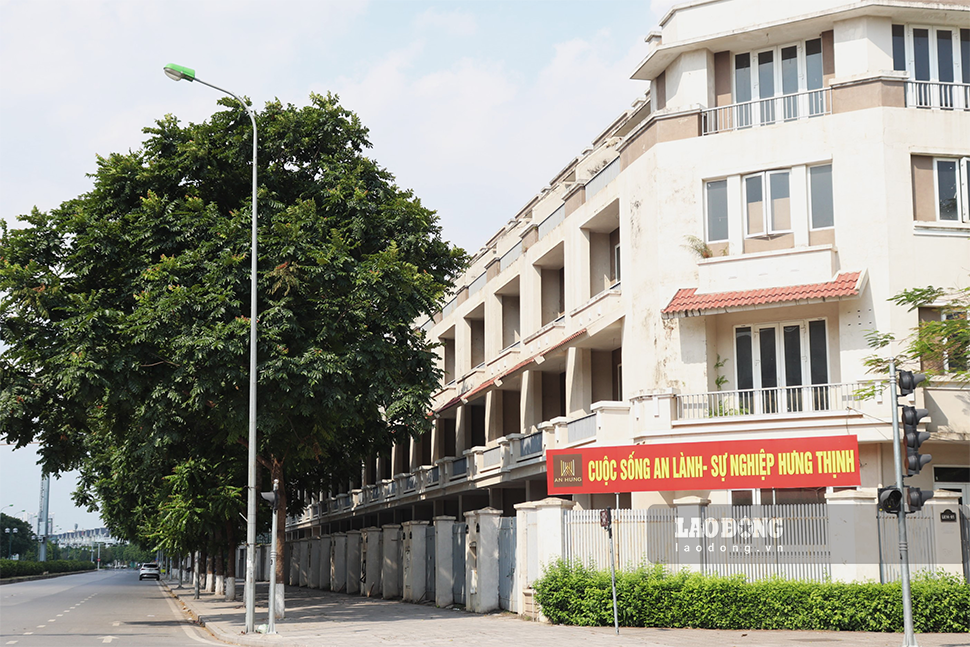 Tuy nhiên, mới đây Sở xây dựng Hà Nội đã công bố dự án Khu đô thị An Hưng nằm trong danh sách rà soát vì chậm tiến độ.