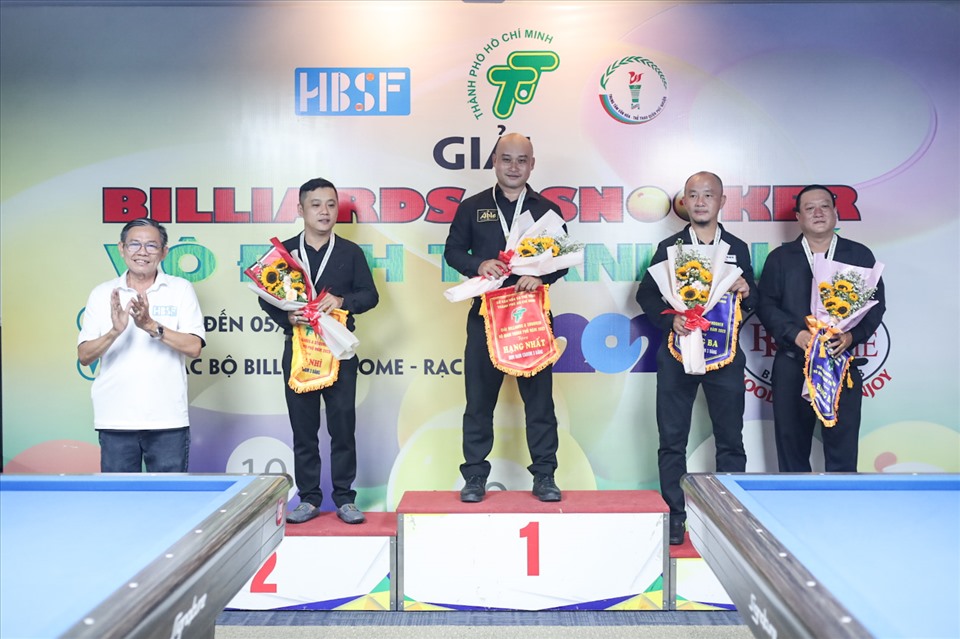 Giải đấu là tiền đề để Liên đoàn Billiards & Snooker TPHCM chọn lực lượng dự giải quốc gia tại Bình Thuận. Ảnh: Phong Lê