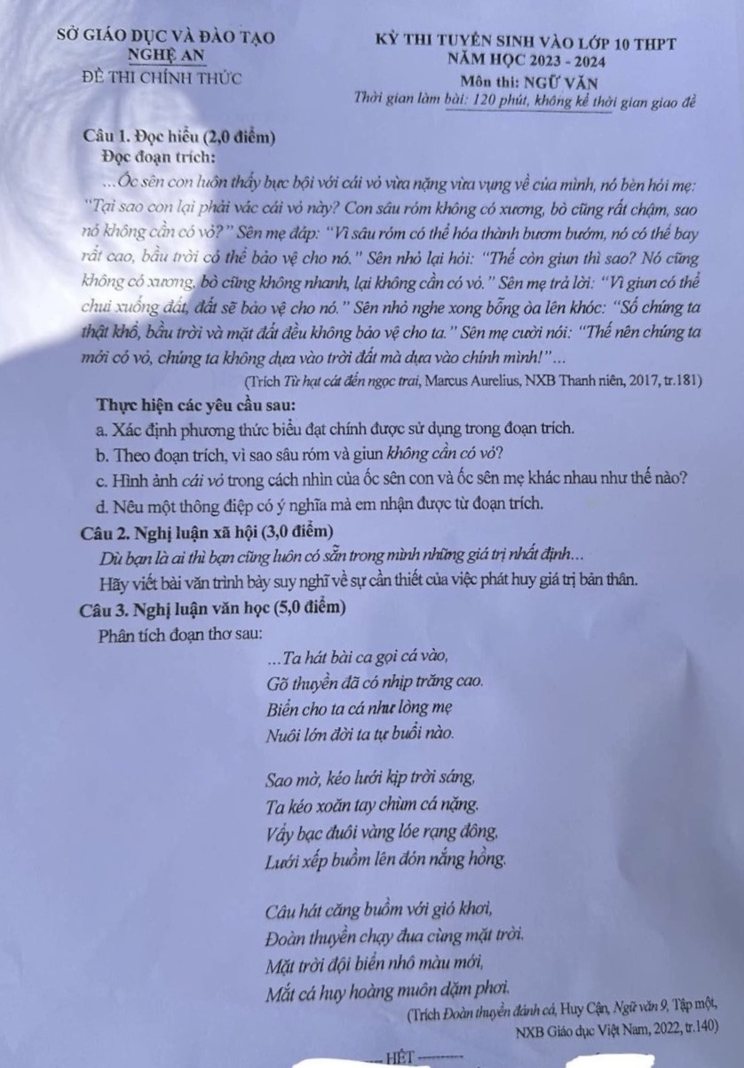 Đề thi Ngữ văn vào lớp 10 tỉnh Nghệ An năm 2023. Ảnh: Vân Trang