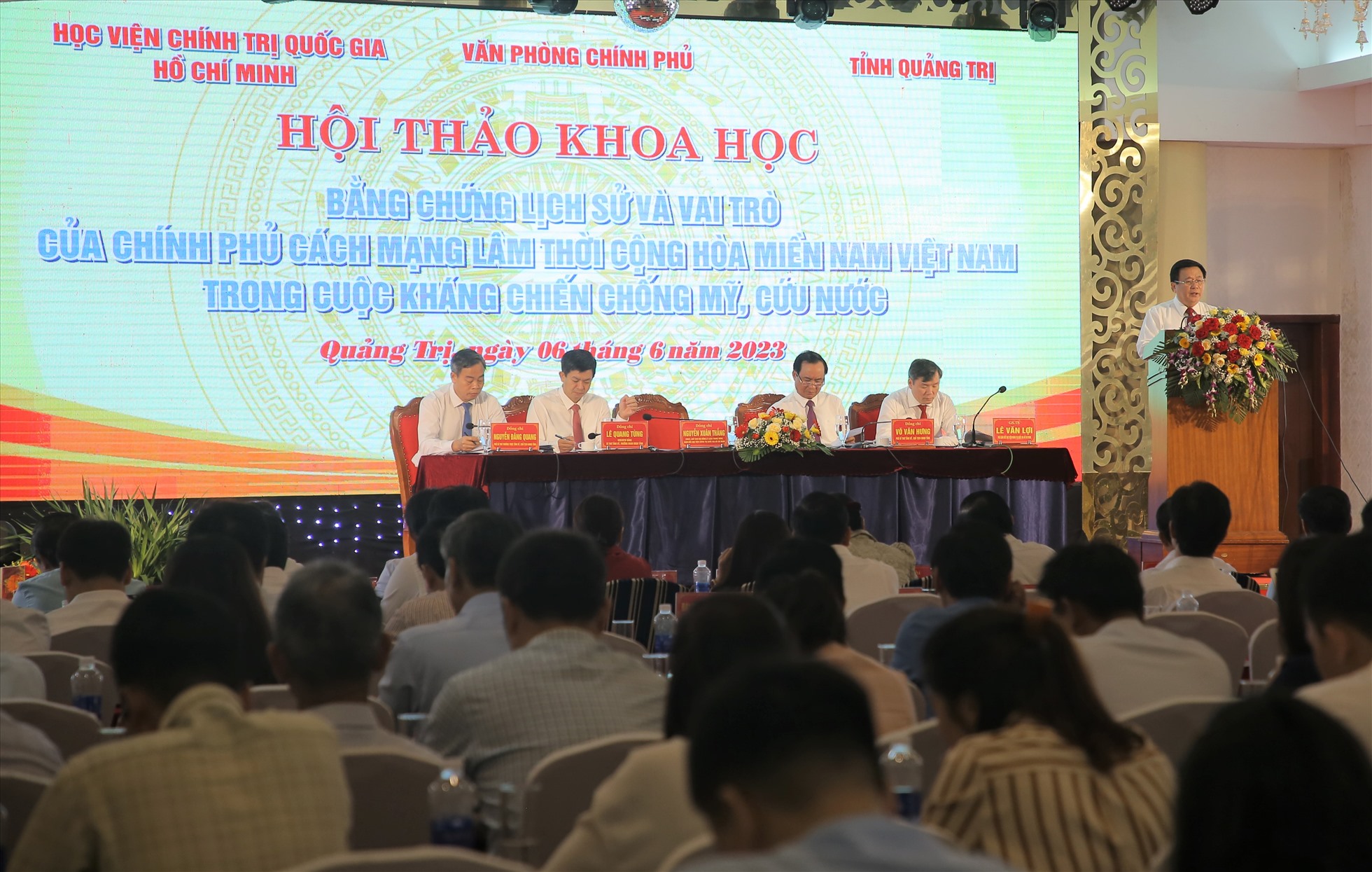 Toàn cảnh Hội thảo Bằng chứng lịch sử và vai trò của Chính phủ Cách mạng lâm thời Cộng hòa miền Nam Việt Nam. Ảnh: Hưng Thơ.
